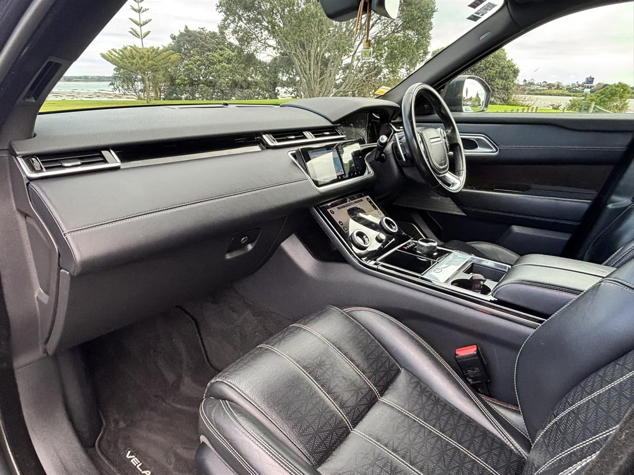2017 Land Rover Range Rover Velar SD6 R-Dynamic HSE Carousel 4