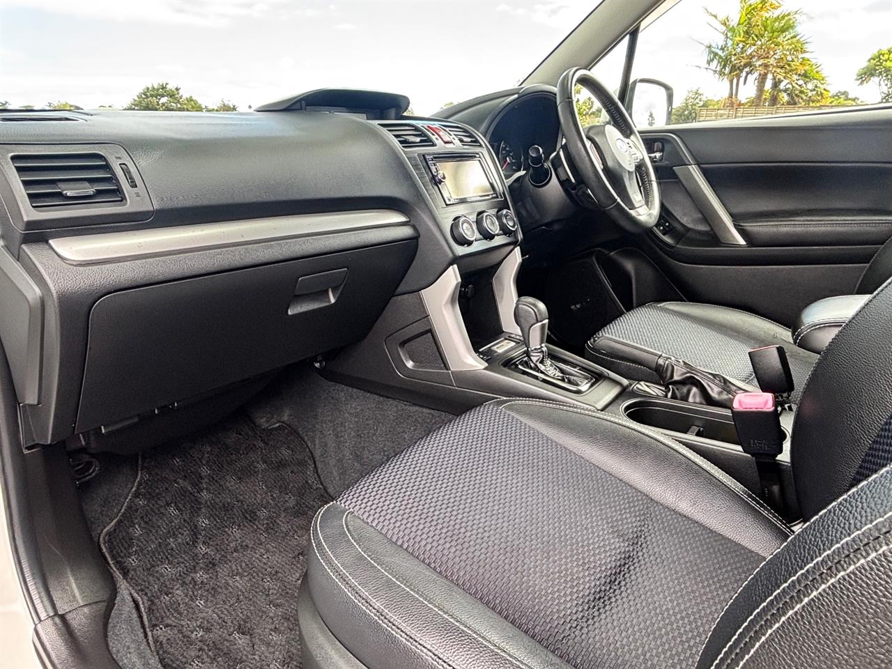 2013 Subaru Forester 2.0 XT Eye Sight Carousel 3