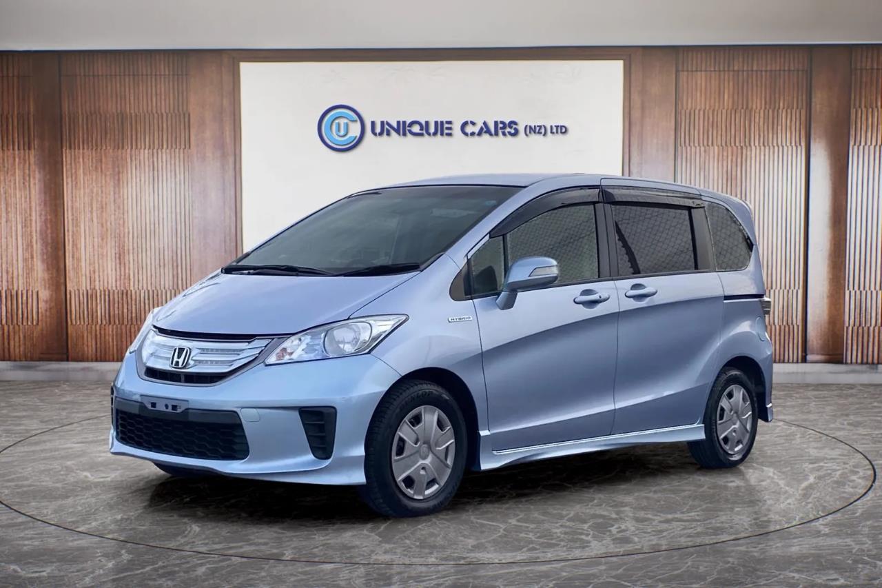 2013 Honda Freed 1.5 Hybrid Flexi Package Carousel 14
