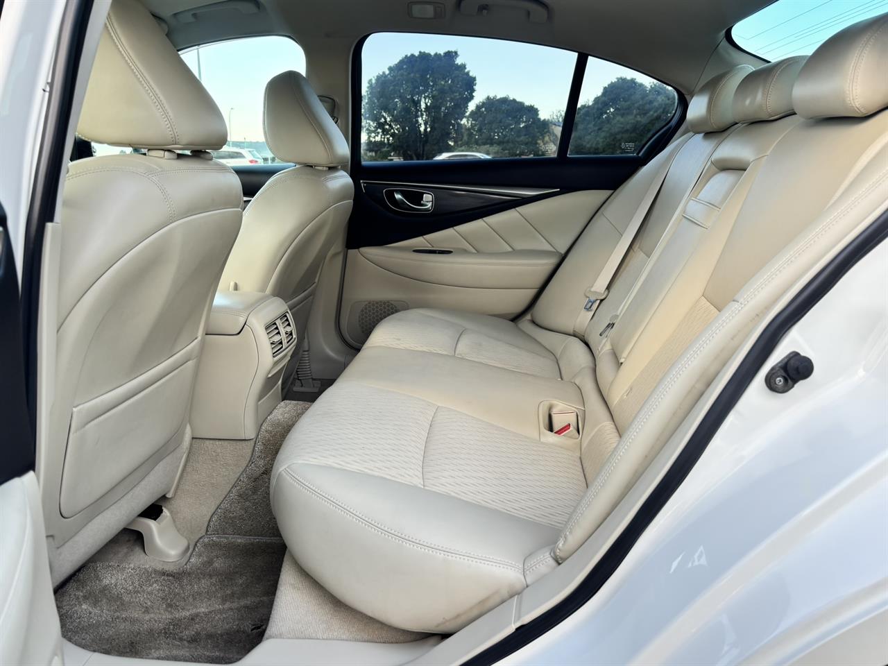 2016 Nissan Skyline 20 GT-t Carousel 4