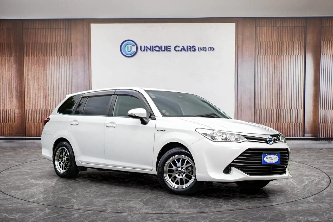 2017 Toyota Corolla Fielder 1.5G Hybrid