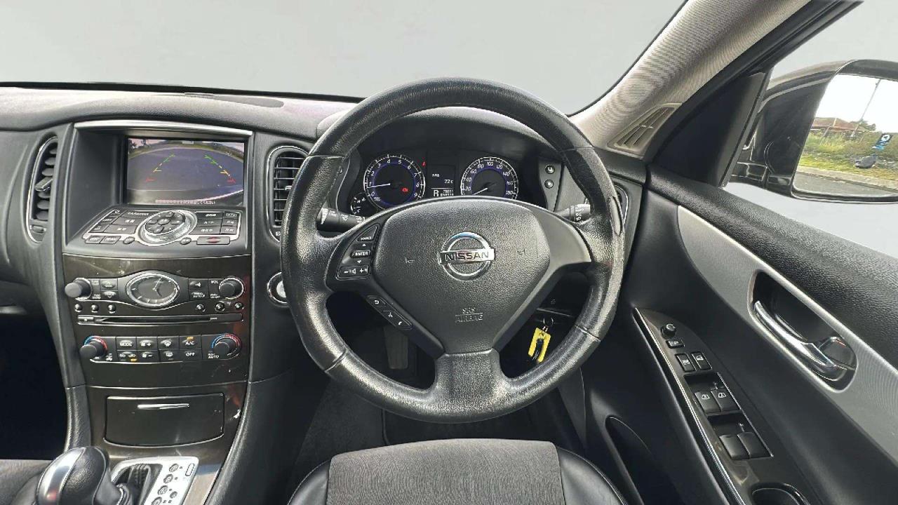 2012 Nissan Skyline 370GT Crossover Carousel 9
