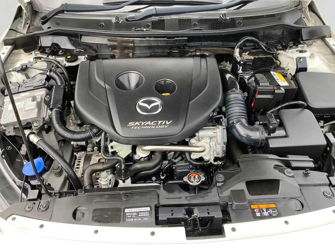 2016 Mazda Demio 1.5 XD Touring Carousel 9