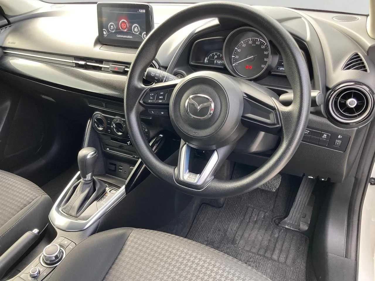 2016 Mazda Demio 1.5 XD Touring Carousel 1