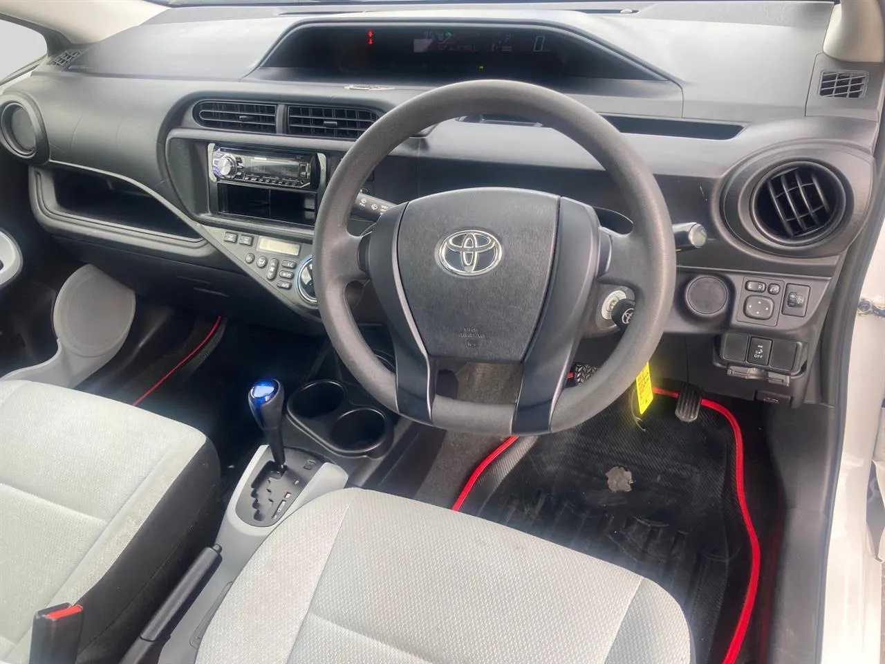 2014 Toyota Aqua 1.5 Type L Hybrid Carousel 2