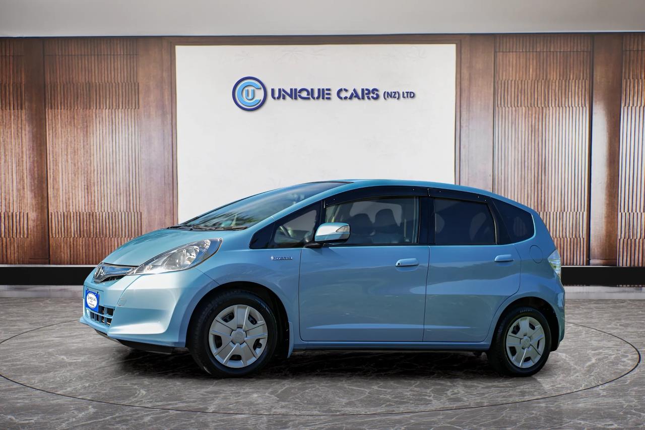 2012 Honda Fit Hybrid Smart Selection Carousel 14