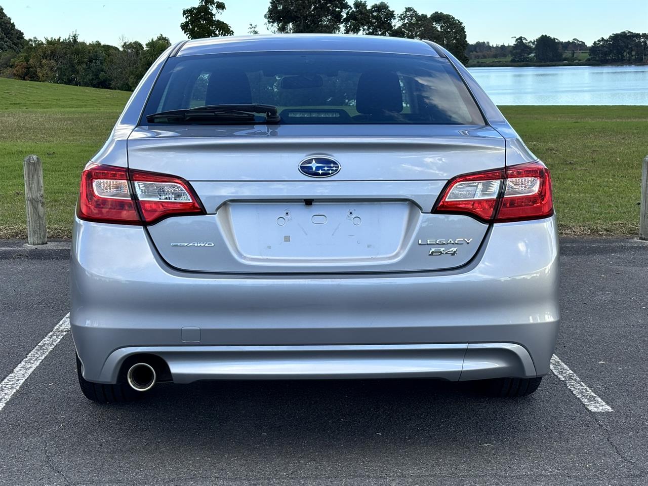 2015 Subaru Legacy B4 Limited Carousel 16