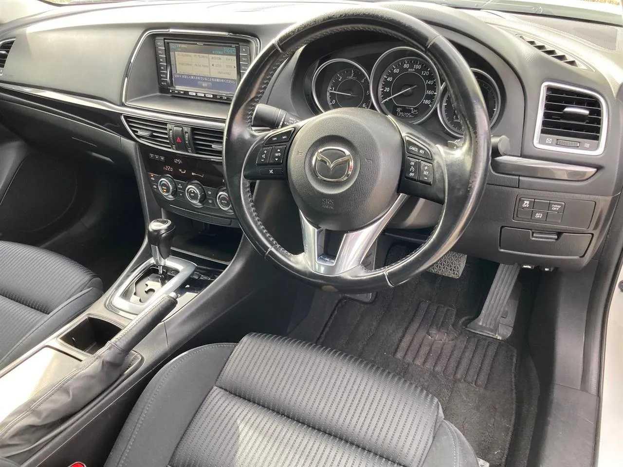 2013 Mazda Atenza XD Package Carousel 3