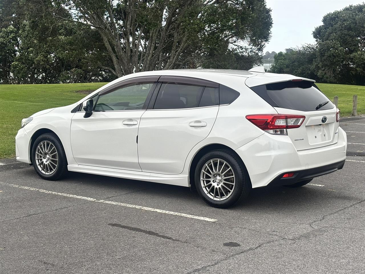 2016 Subaru Impreza 2.0 I S EYESIGHT Carousel 16