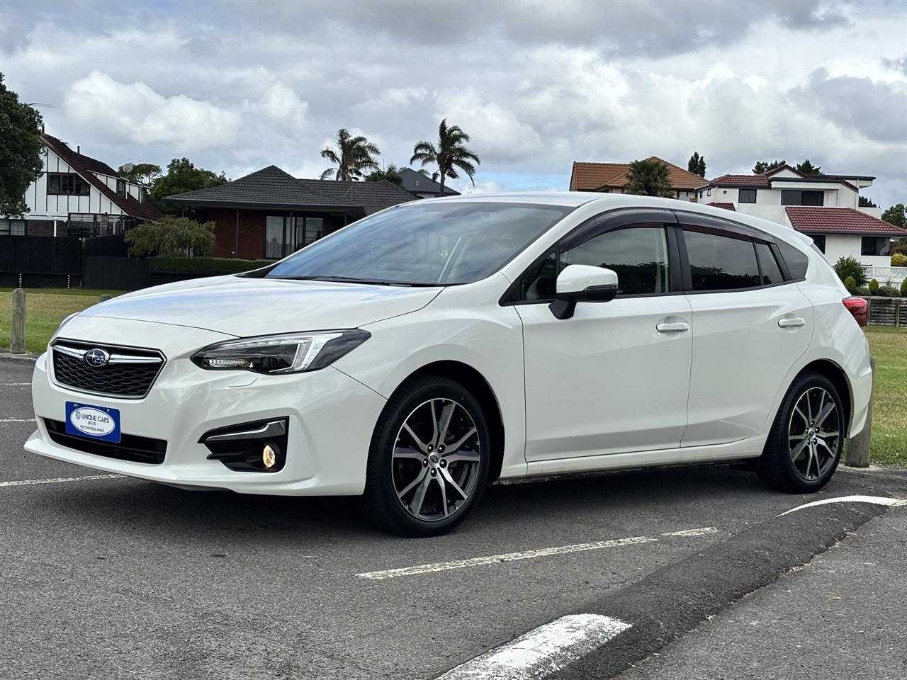 2017 Subaru Impreza 2.0 iL Eyesight 4WD Carousel 13