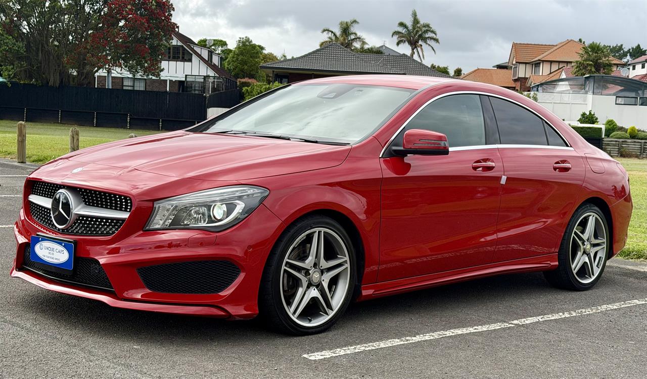 2015 Mercedes-Benz CLA250 Leather Exclusive AMG Package Carousel 13