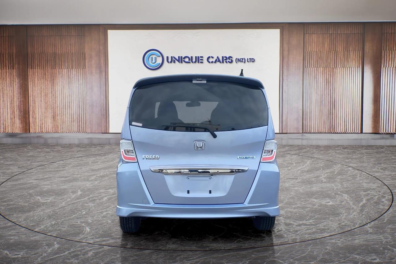 2013 Honda Freed 1.5 Hybrid Flexi Package Carousel 16