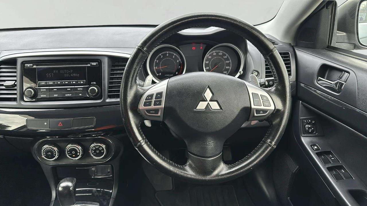 2014 Mitsubishi Galant Fortis Sportsback Carousel 9