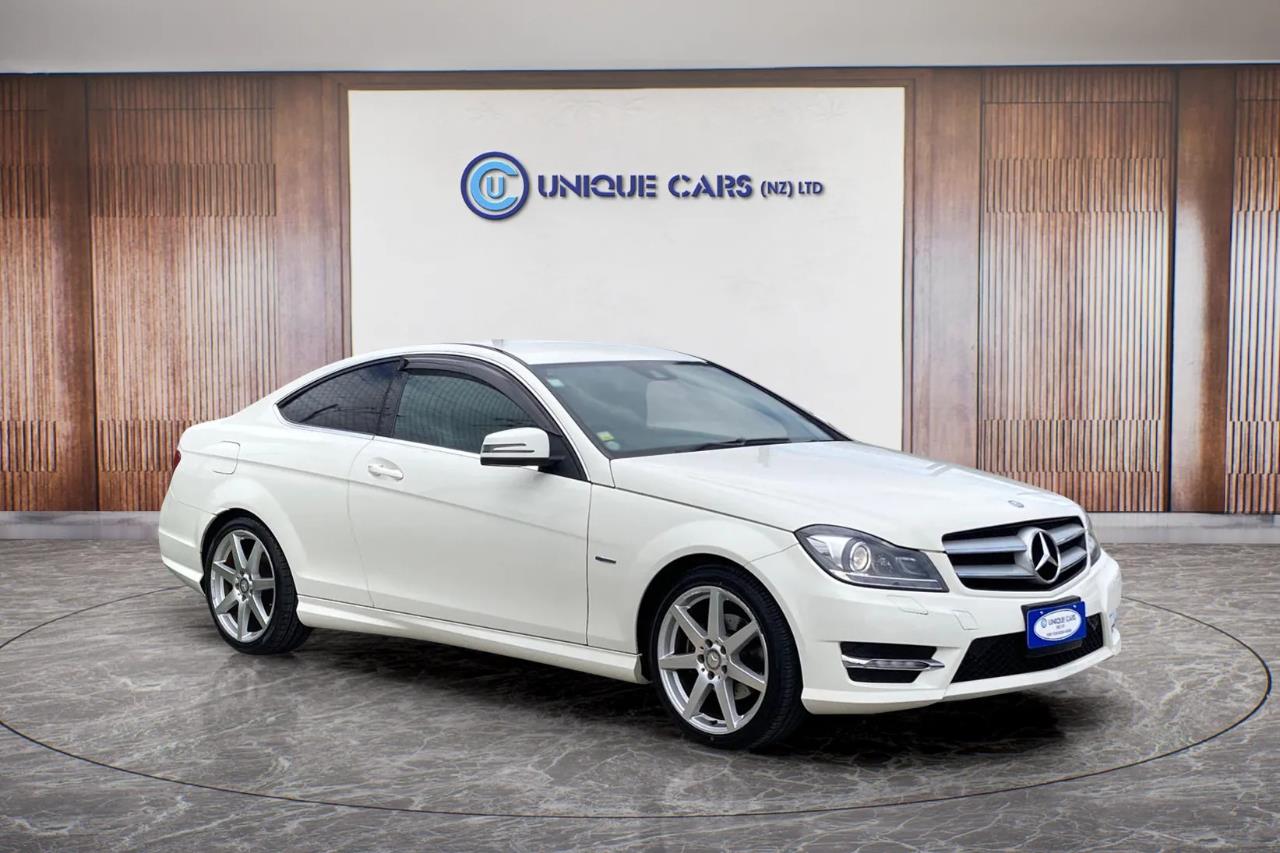 2012 Mercedes-Benz C250 Blue Efficiency Carousel 11