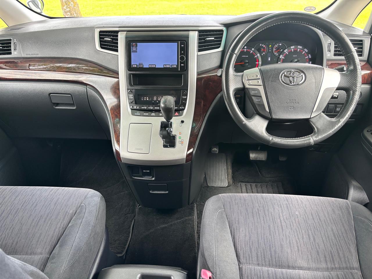 2012 Toyota Alphard 240S 7 Seater