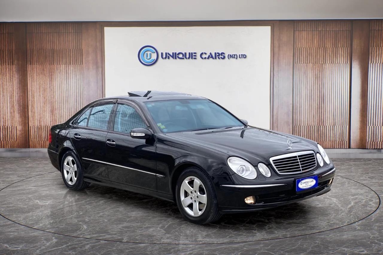 2006 Mercedes-Benz E350 Avantgarde Carousel 11