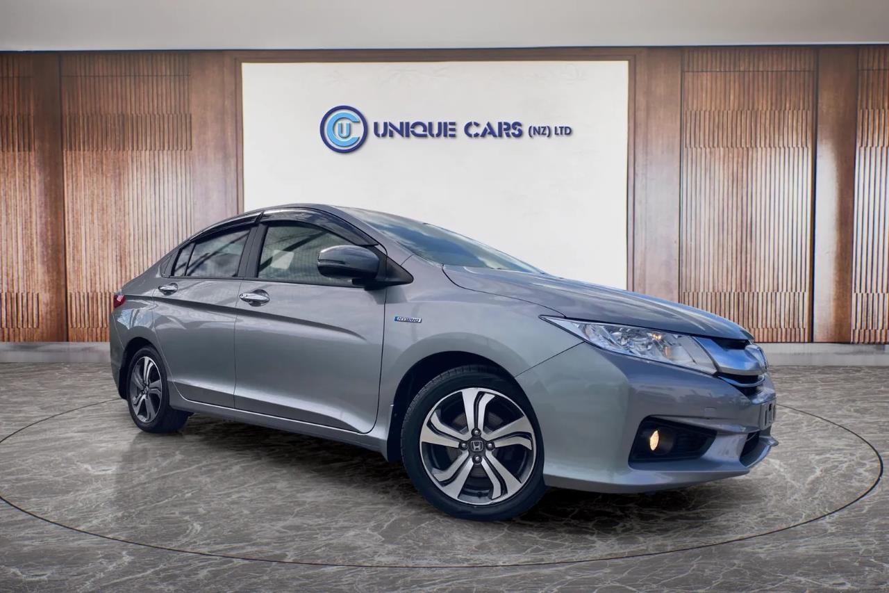 2015 Honda Grace 1.5EX Hybrid Carousel 10