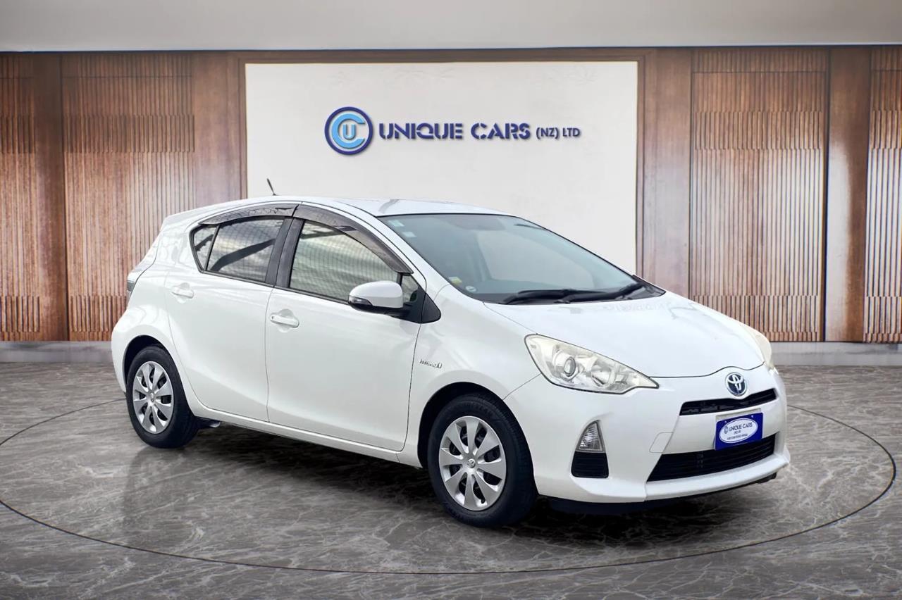 2012 Toyota Aqua 1.5 Type G Hybrid Carousel 11