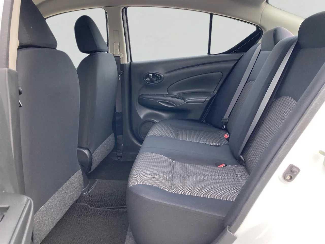 2014 Nissan Latio 1.2S Auto Stop Carousel 5