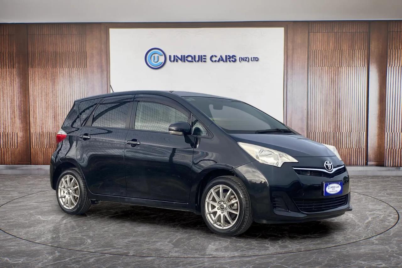2012 Toyota Ractis 1.3G Smart Stop