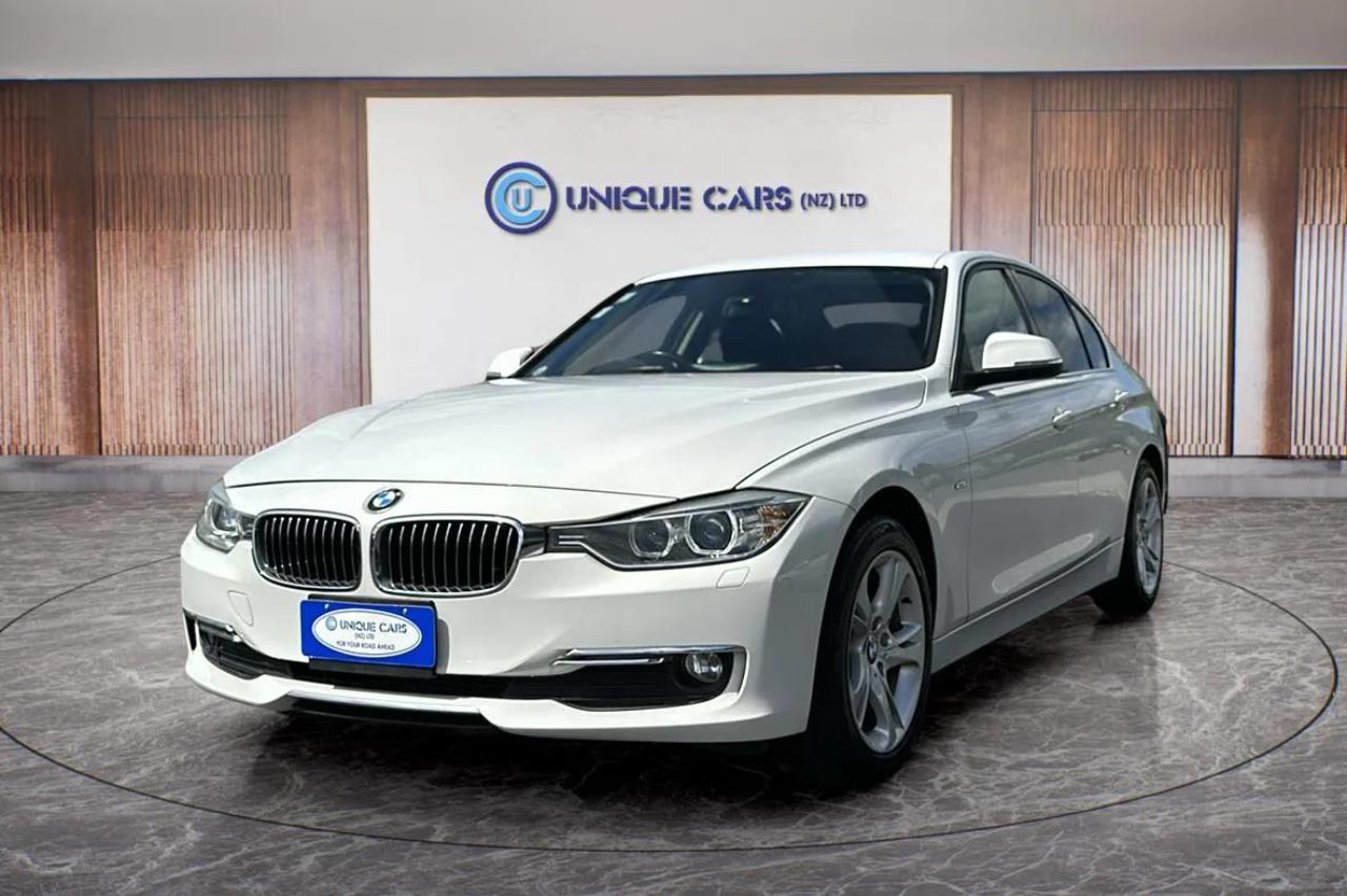 2013 BMW 320D Luxury Package Carousel 13