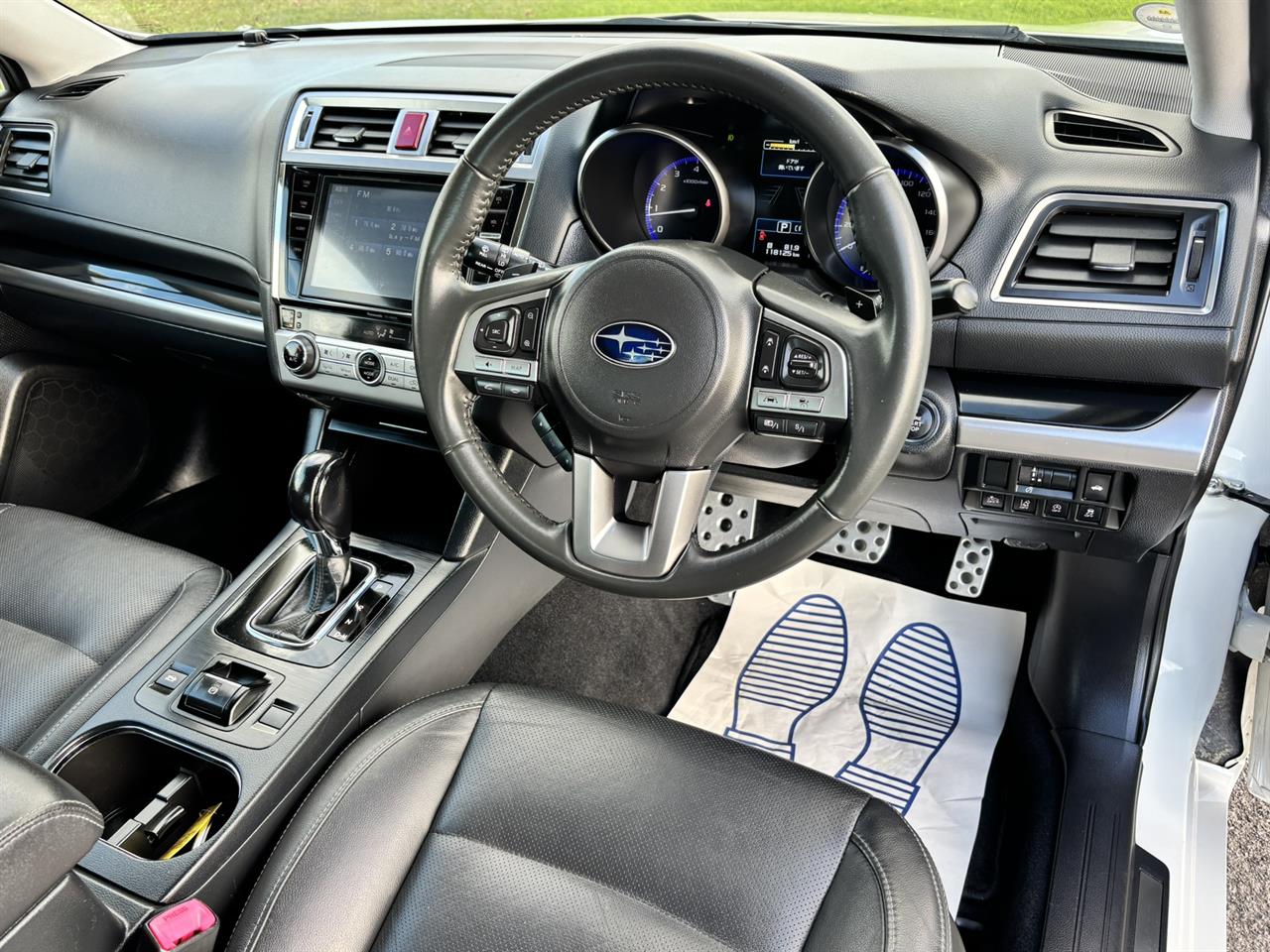 2014 Subaru Legacy B4 Limited Carousel 2