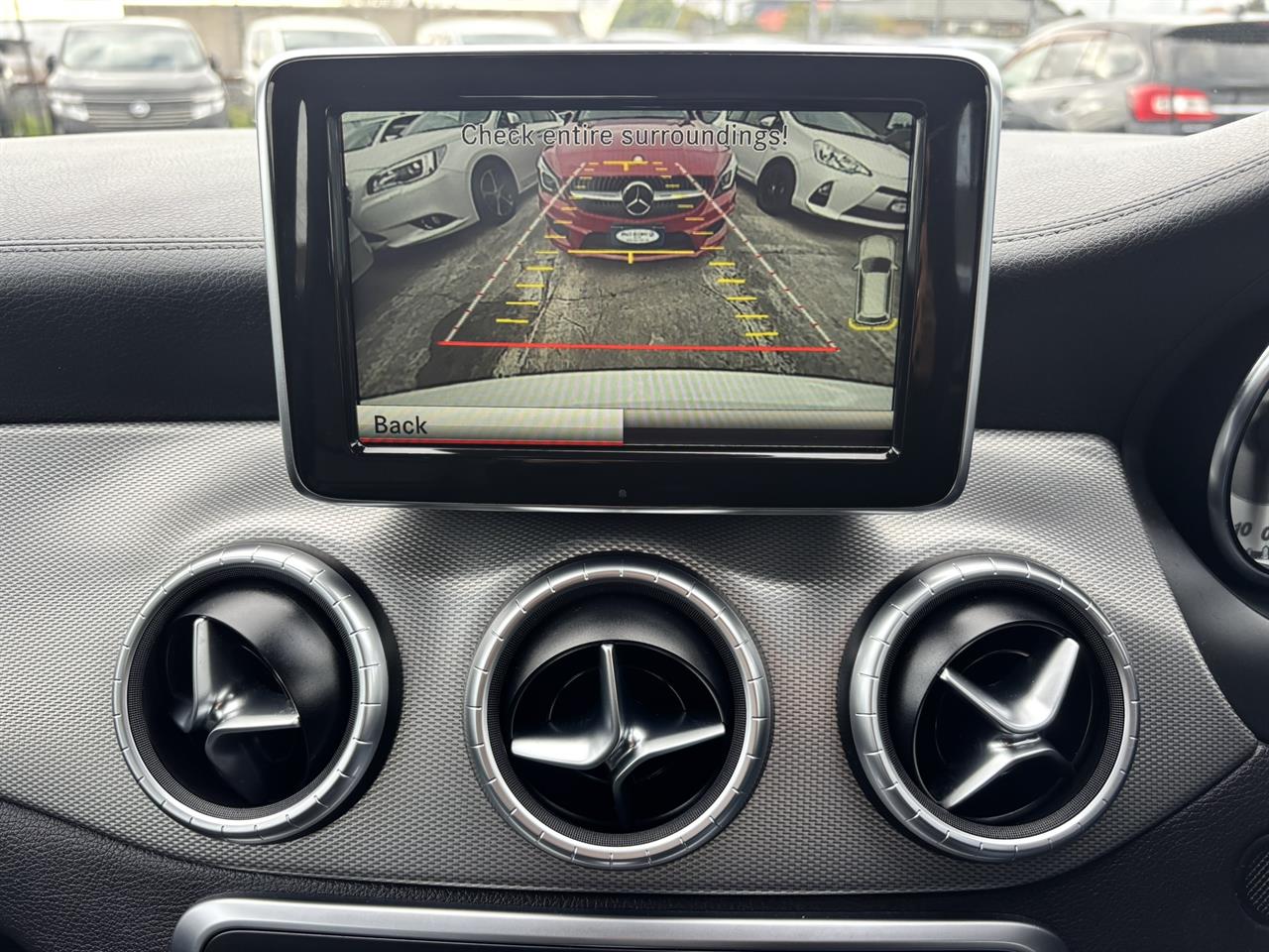 2013 Mercedes-Benz CLA180 Luxury edition Carousel 8