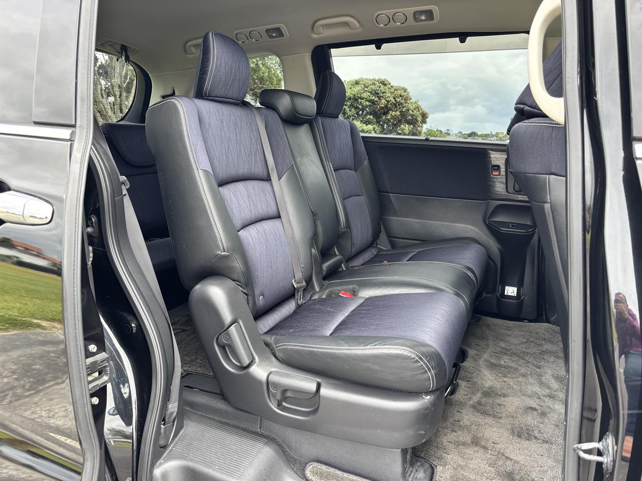 2015 Honda Odyssey 2.4 EX Absolute Carousel 3