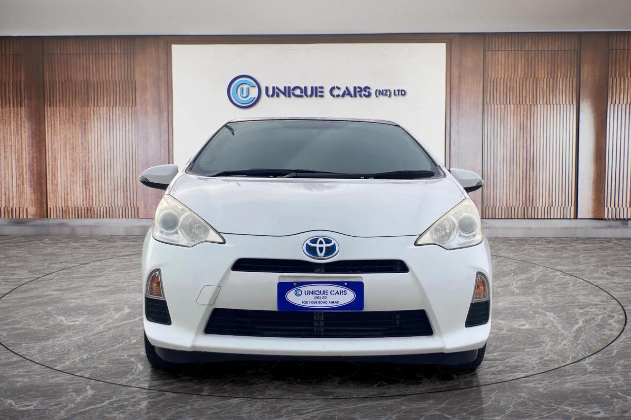 2012 Toyota Aqua 1.5 Type G Hybrid Carousel 12