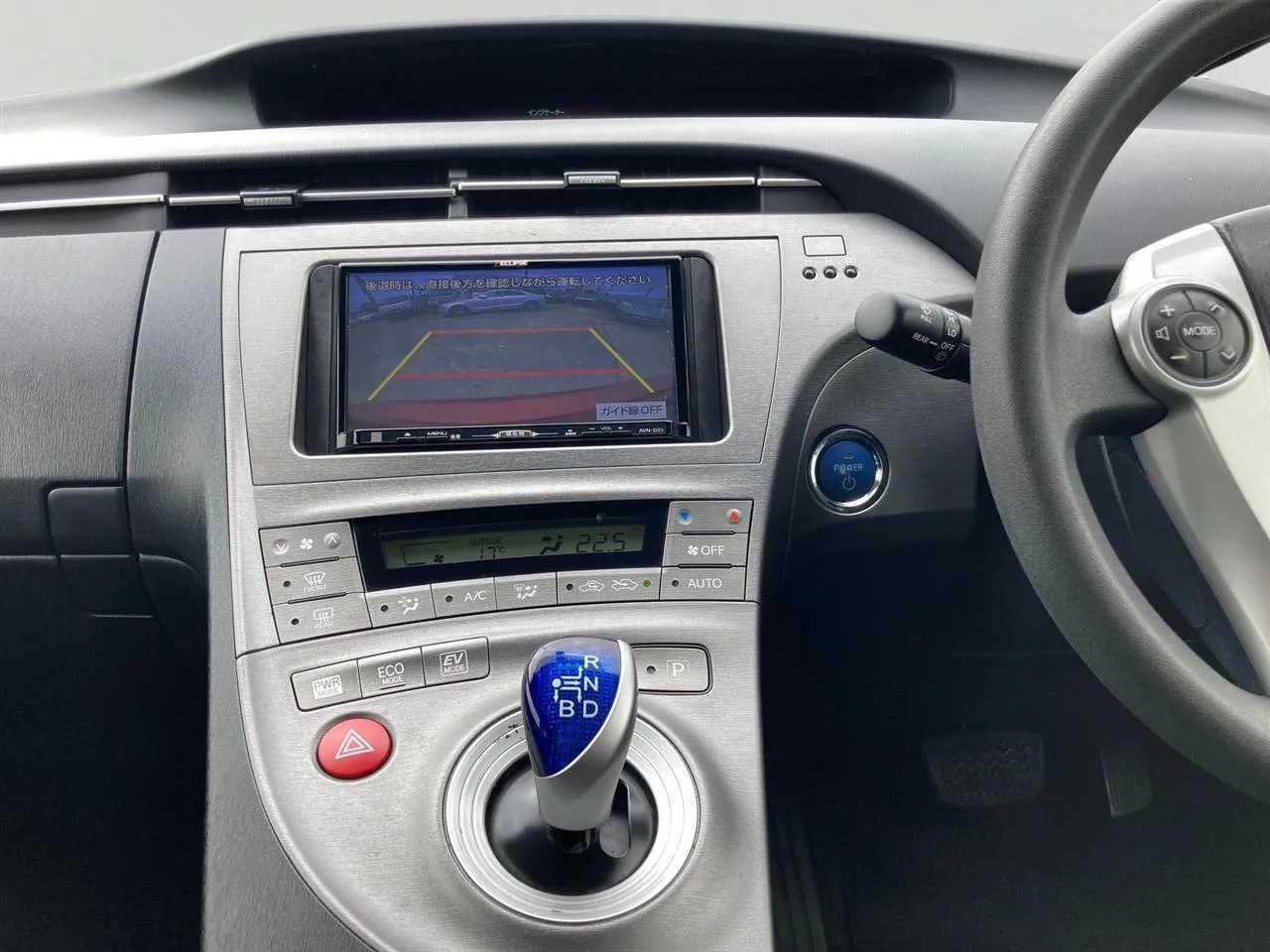 2014 Toyota Prius 1.8 Type S Facelift Carousel 8