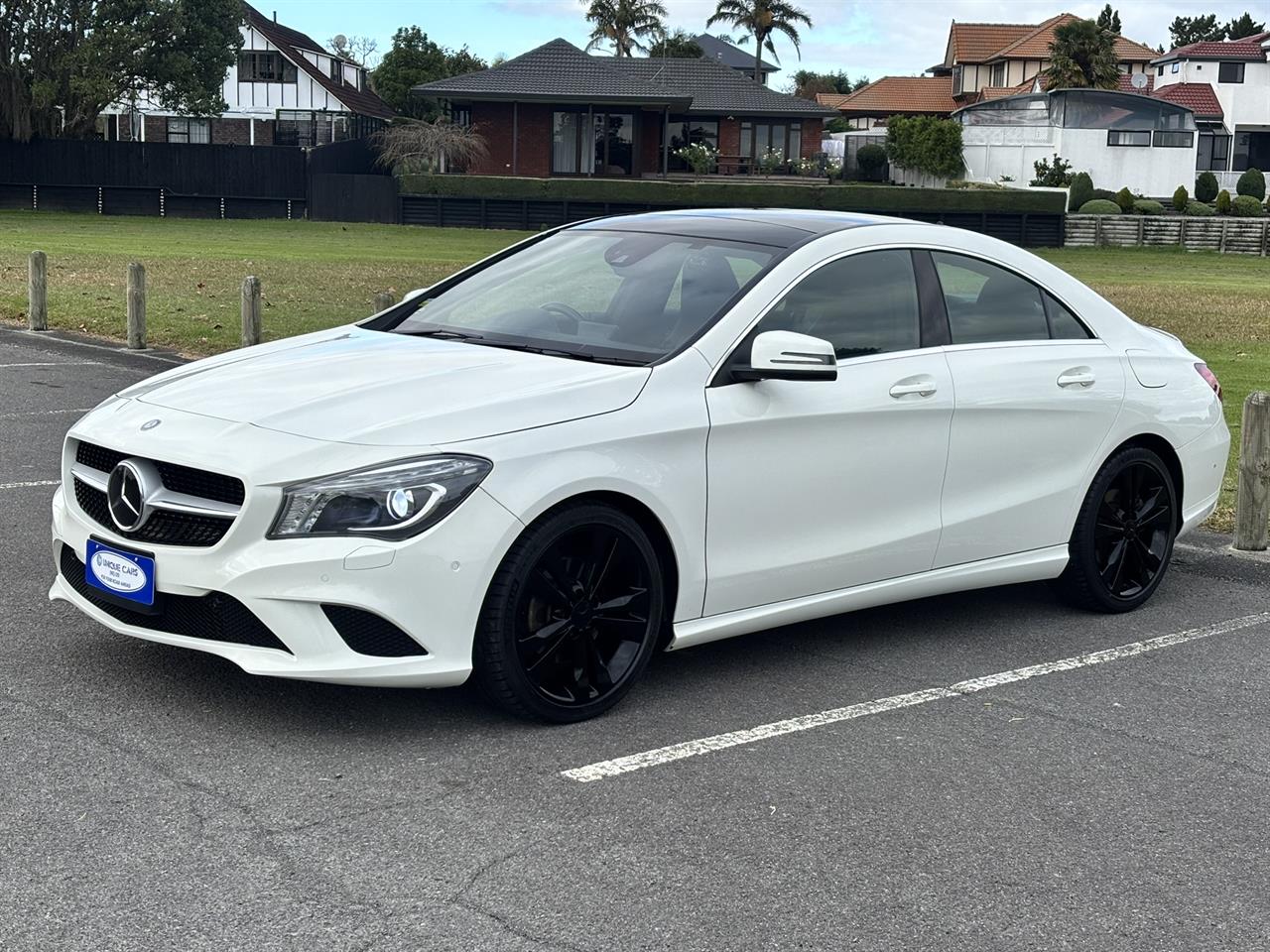 2013 Mercedes-Benz CLA180 Luxury edition Carousel 12