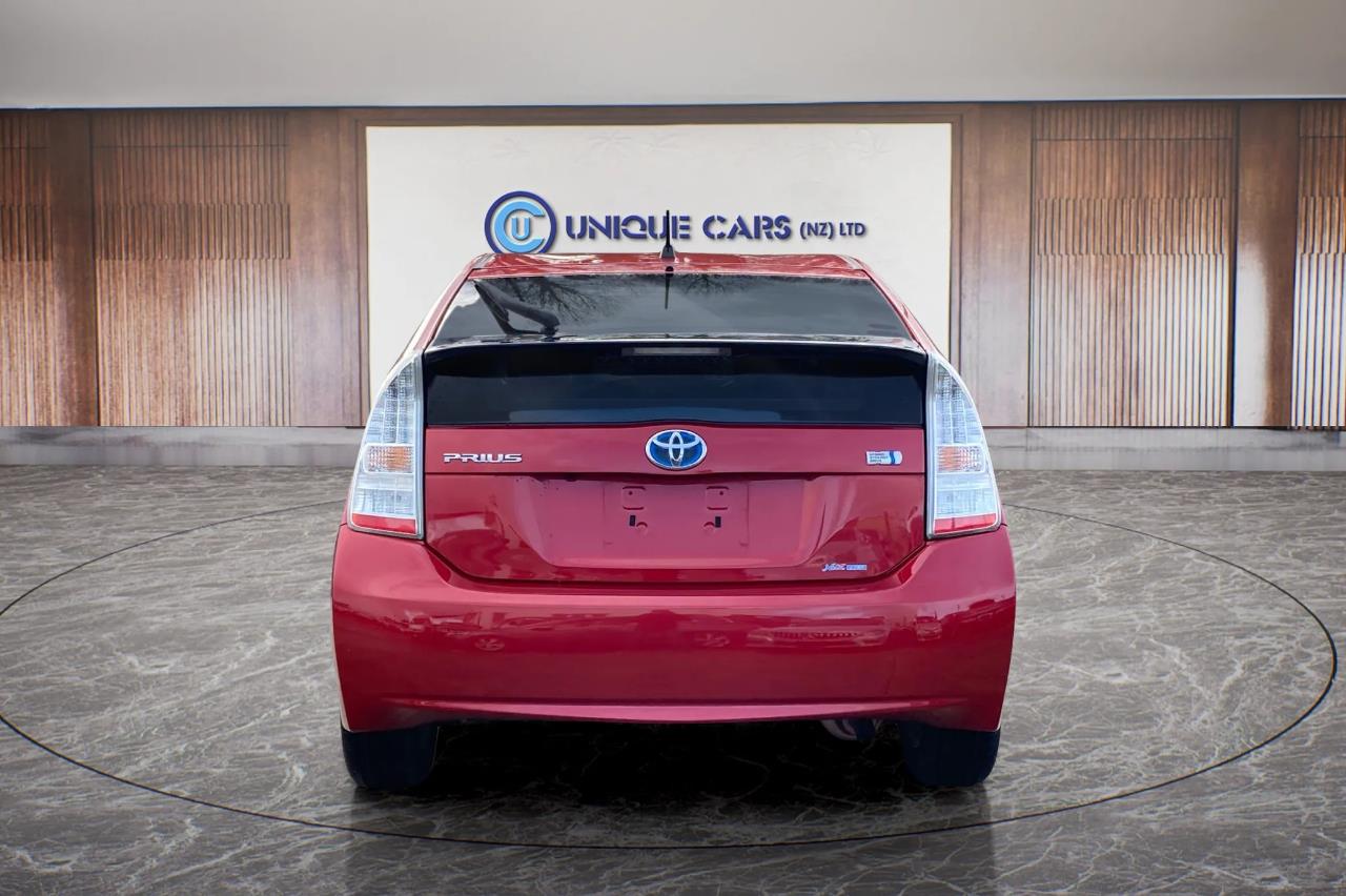 2011 Toyota Prius 1.8 Type S Facelift Carousel 16