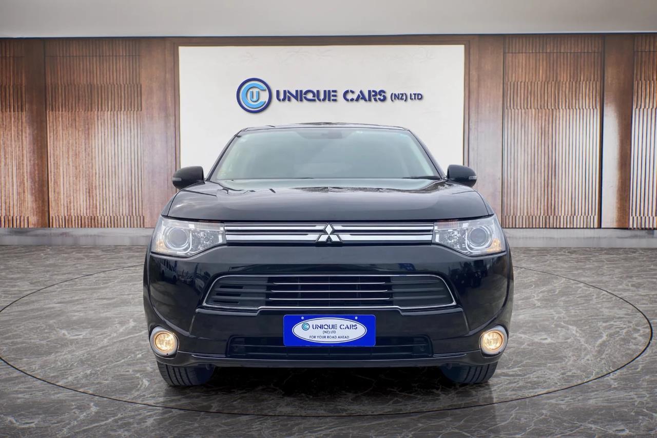 2013 Mitsubishi Outlander 2.0G 4WD PHEV Carousel 12