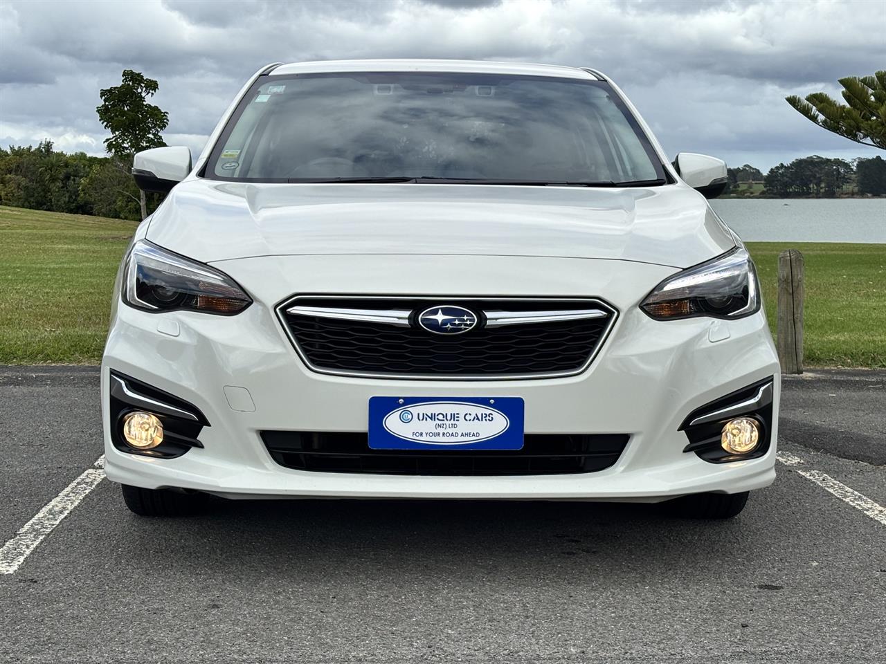 2017 Subaru Impreza 2.0 iL Eyesight 4WD Carousel 12