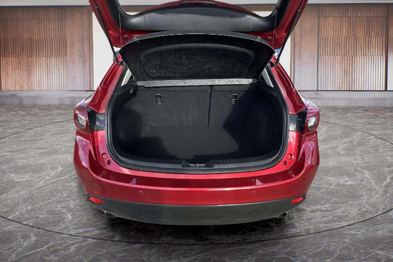 2013 Mazda Axela 20S Skyactic with i-Stop Carousel 1