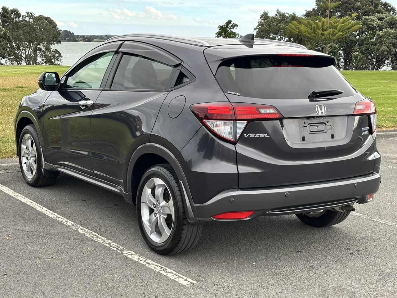 2014 Honda Vezel 1.5X AWD Hybrid Carousel 15
