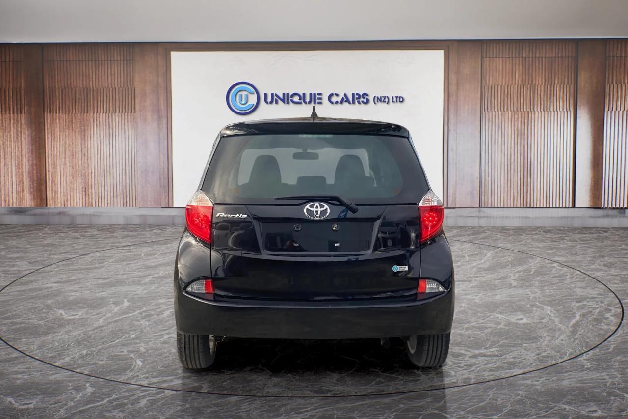 2012 Toyota Ractis 1.3G Smart Stop Carousel 16
