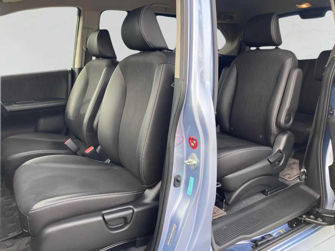 2013 Honda Freed 1.5 Hybrid Flexi Package Carousel 4