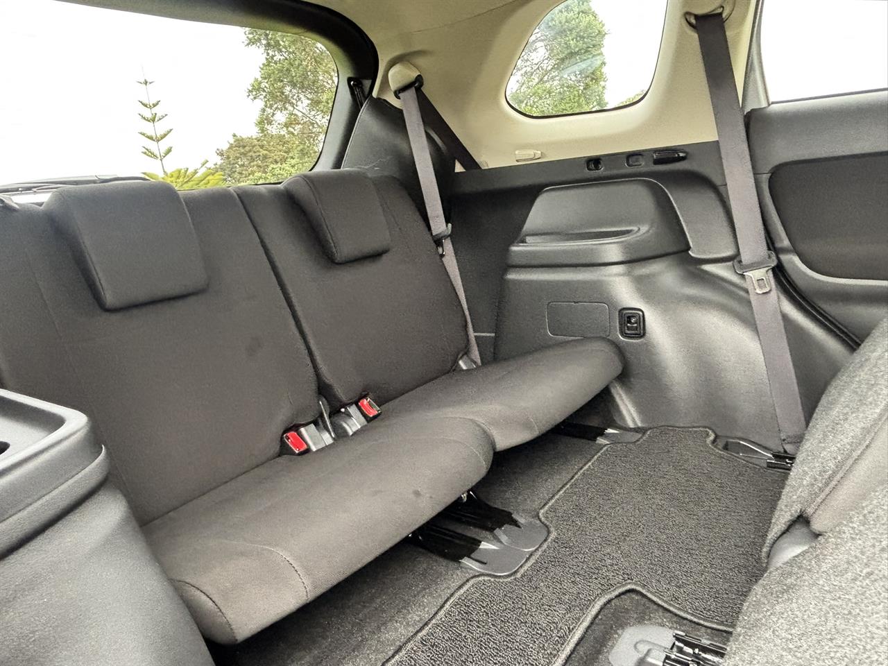 2013 Mitsubishi Outlander 2.4G 4WD 7 Seater Carousel 5