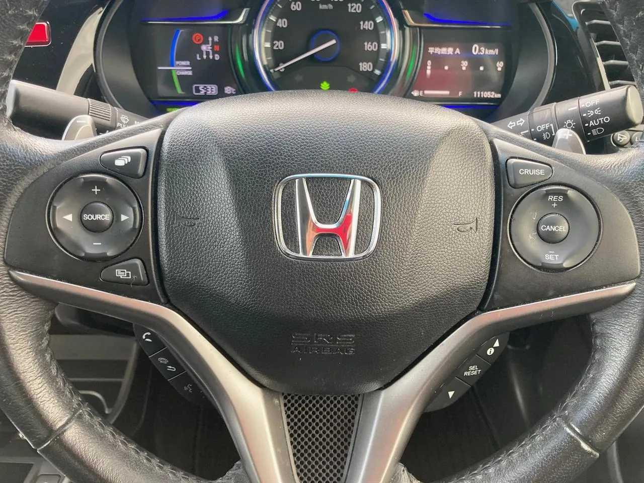 2015 Honda Grace 1.5EX Hybrid Carousel 8