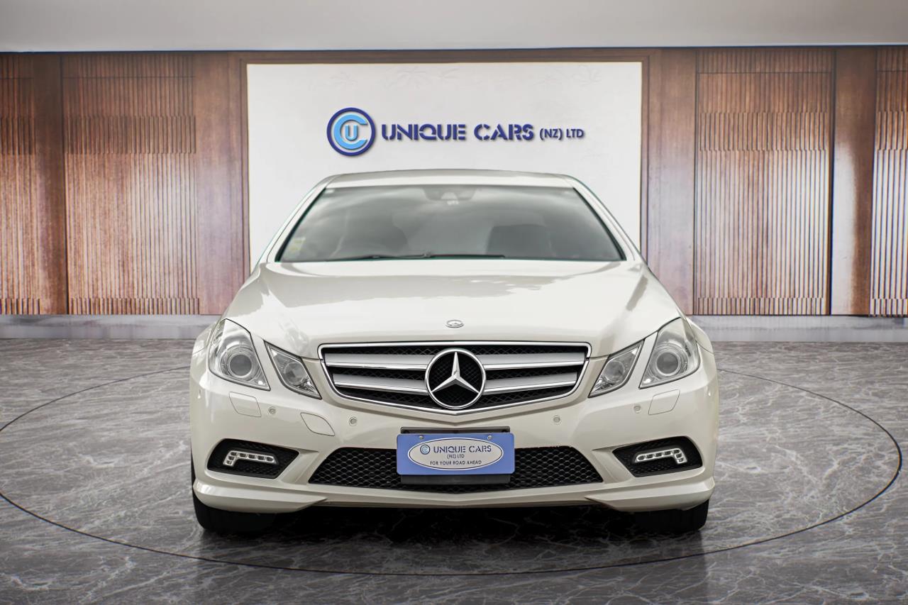2010 Mercedes-Benz E250 CGI Blue Efficiency Carousel 12