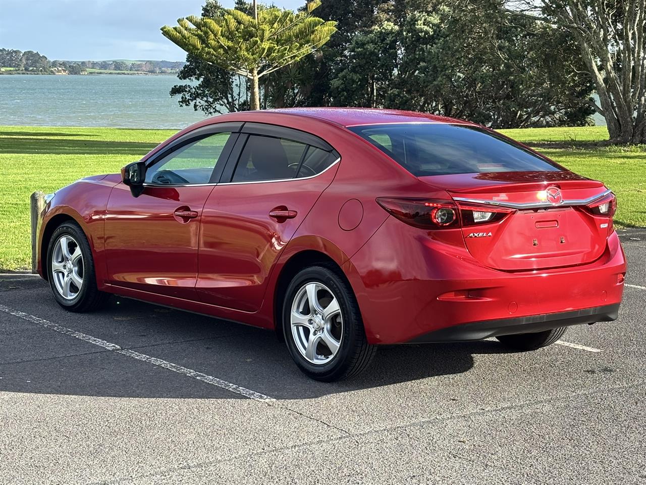 2014 Mazda Axela 15S Bose Audio Carousel 15