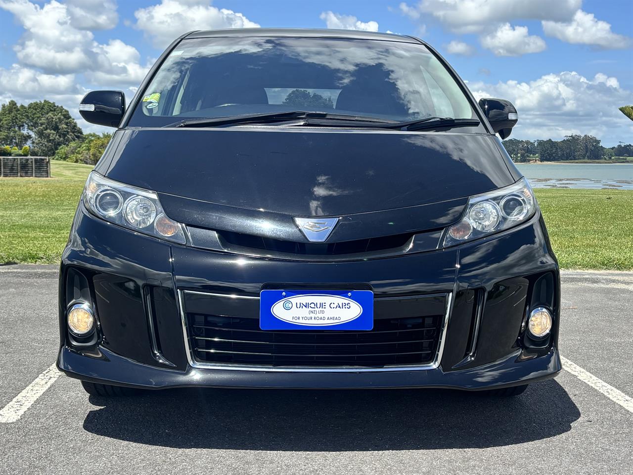 2015 Toyota Estima 2.4 Aeras Facelift Carousel 12