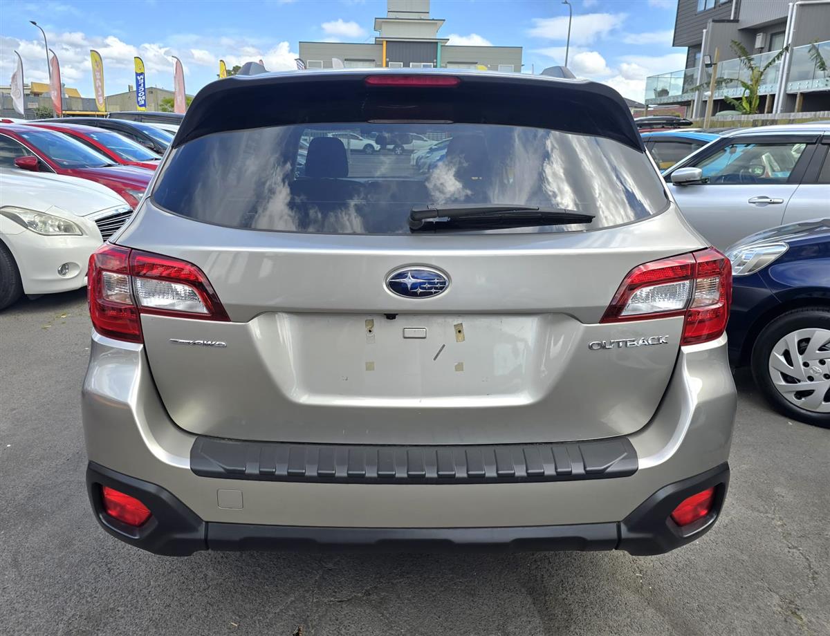 2015 Subaru Outback **Cruise Control**Electric & Heating Seats**Paddle Shifter Model** Carousel 7