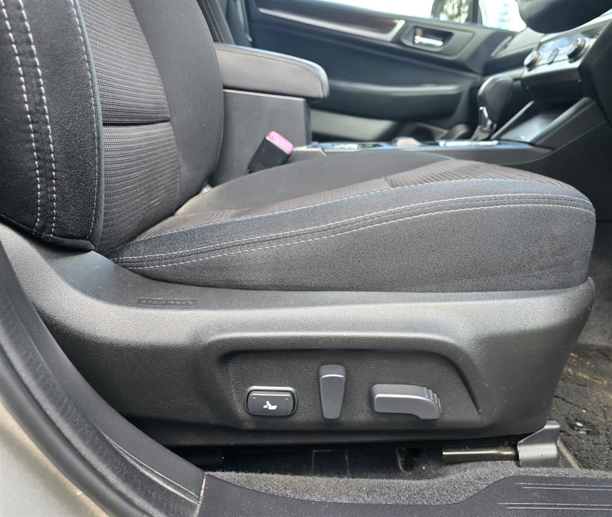 2015 Subaru Outback **Cruise Control**Electric & Heating Seats**Paddle Shifter Model** Carousel 13