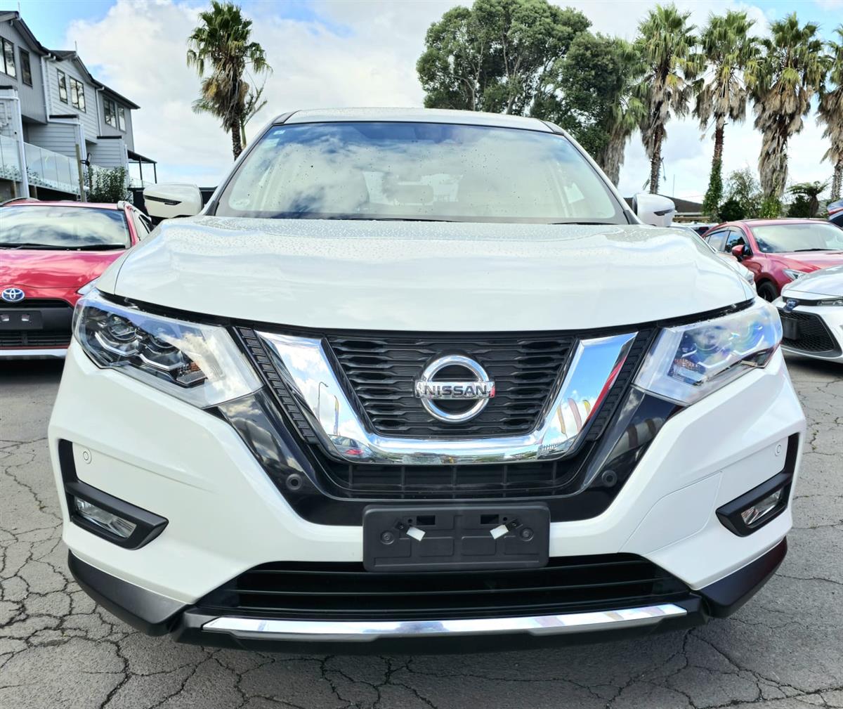 2019 Nissan X-Trail **Pro Pilot Cruise Control**360 Reversing Camera**Leather Seats**Electric Boot** Carousel 1