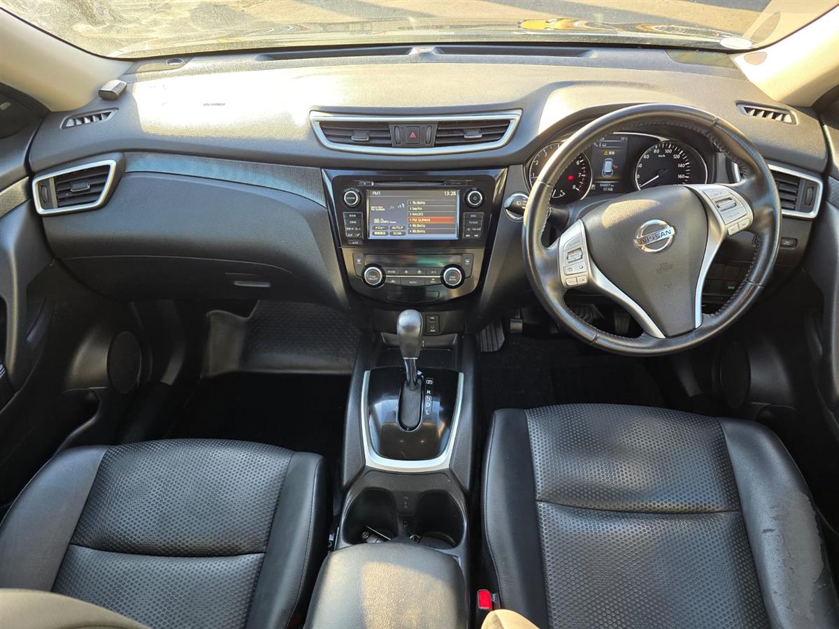 2015 Nissan X-Trail **7 Seater**360 Reversing Camera**Cruise Control**Leather & Heating Seats**Factory Alloys**Fog Lights**Auto Start & Stop**Parking Sensors** Carousel 9