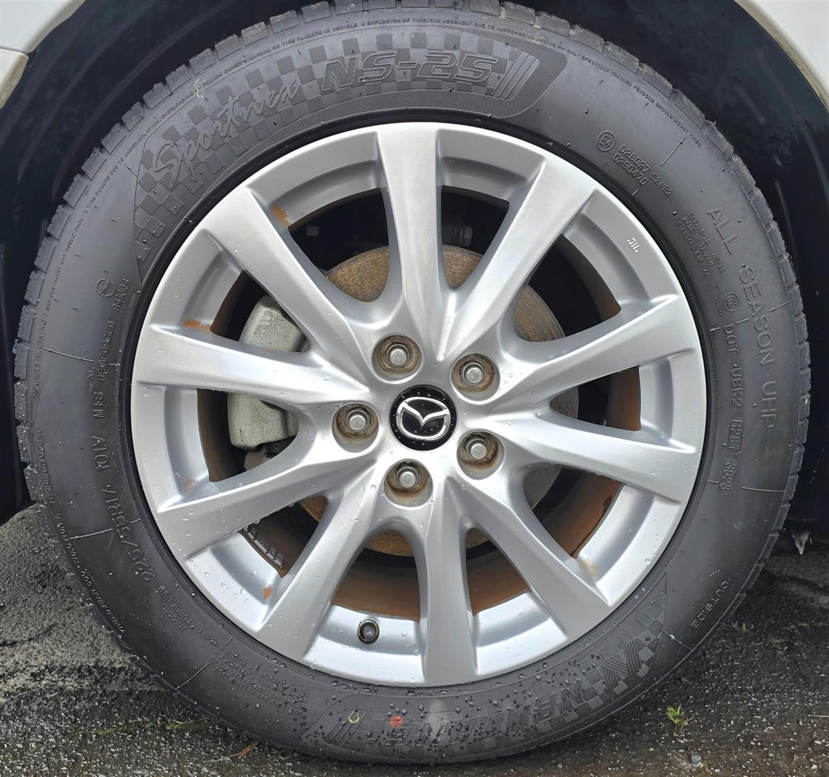 2014 Mazda Atenza **Cruise Control**Push Start**Reversing Camera**Paddle Shift**Factory Mags**Fog Lights**I-Stop Model** Carousel 5