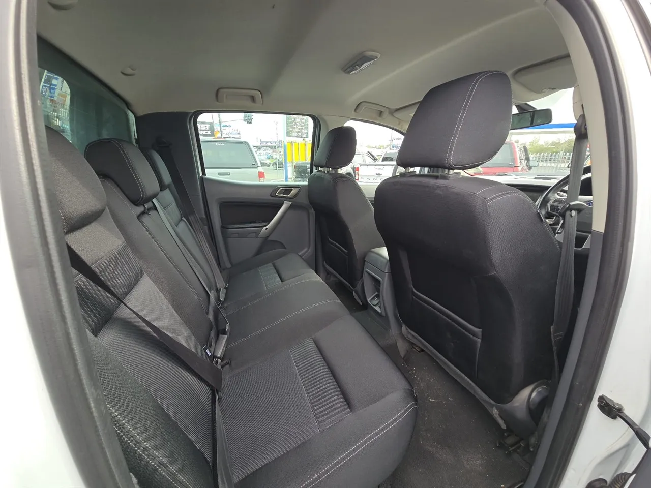 2017 Ford Ranger XLT DOUBLE CAB W/SA Carousel 1