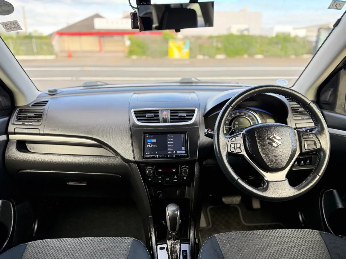 2014 Suzuki Swift RS-DJE Carousel 5